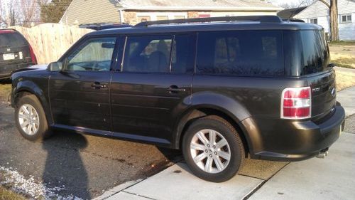 2011 ford flex se   salvage ,repairable ,easy fix ,rebuildable , runs &amp; drives