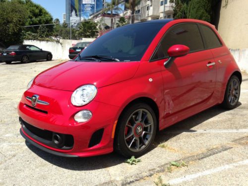 2013  &#034;ferrari themed&#034; fiat 500 - abarth - rare red on red - every option !!!