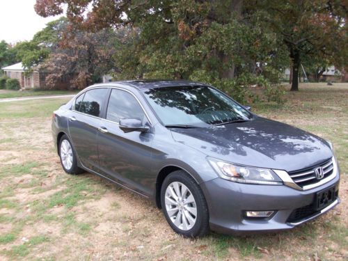 2013 honda accord ex-l , only 5960 miles , leather , navigation , xm radio