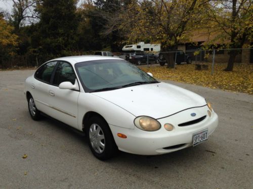 1997 ford taurus - new transmission - new tires - remote - everything works!