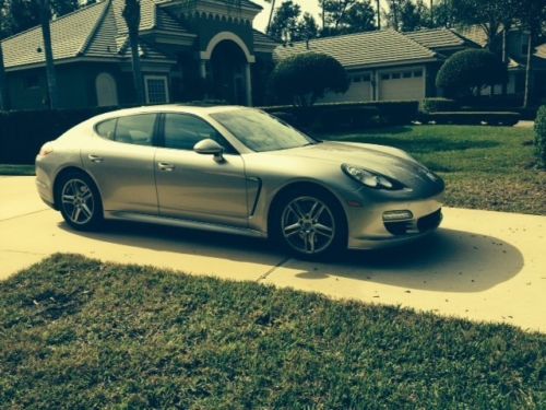Beautiful, one owner, garage kept by its female executive owner.
