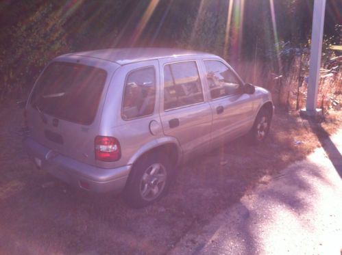 Kia sportage 4x4 for parts or repair