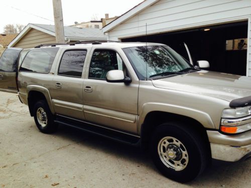 2001 chevrolet suburban 2500 lt sport utility 4d, 6l, v8, $6800 obo