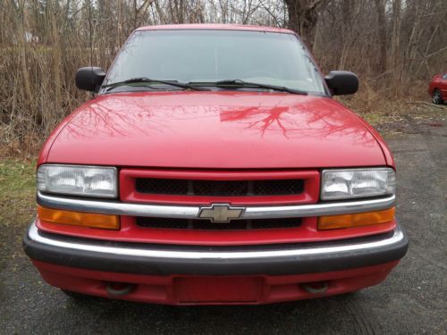 2000 chevrolet blazer ls sport utility 4-door 4.3l