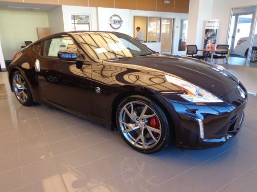 New 14 370z touring coupe 6 speed manual heated leather seats sport package