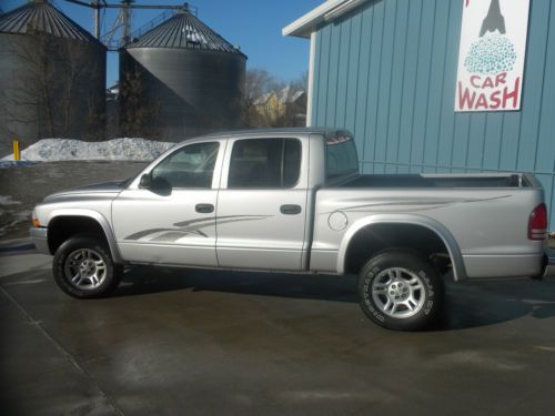 Buy Used 2003 Dodge Dakota Quad Cab 4x4 In Wellman Iowa United States