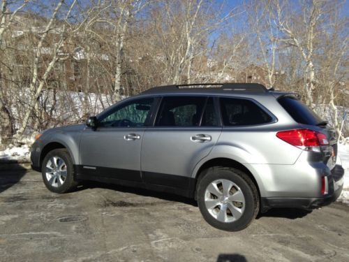 2011 Subaru Outback 3.6R Limited Wagon 4-Door 3.6L Silver, US $25,500.00, image 2
