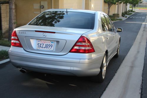Silver, tinted, single owner, in good running condition, image 2
