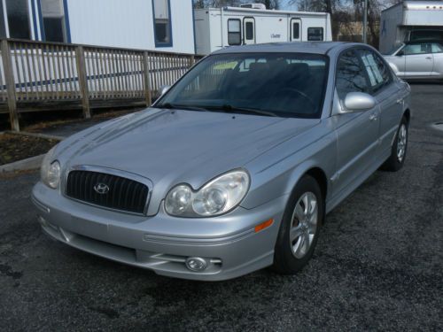 2004 hyundai sonata base sedan 4-door 2.4l md inspected,good, clean, gas saver!