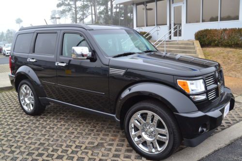 Dodge nitro heat v-6 factory warranty one owner southern car