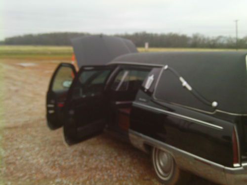 1996 cadillac fleetwood hearse, image 7