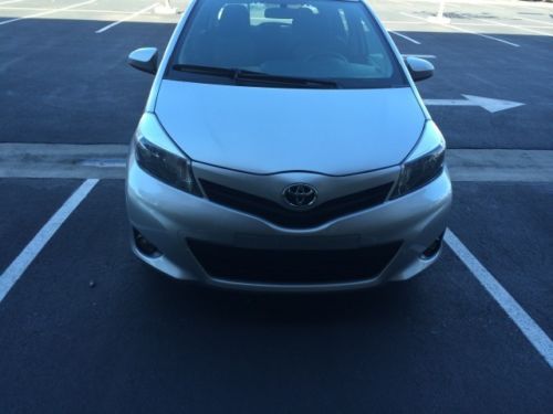 Clean title! Automatic! Fuel efficent! Silver! Great condition!, US $12,599.00, image 10