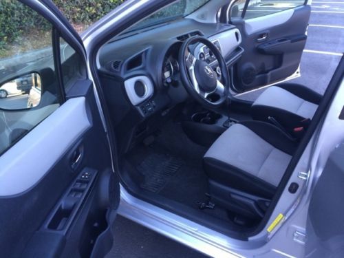 Clean title! Automatic! Fuel efficent! Silver! Great condition!, US $12,599.00, image 11