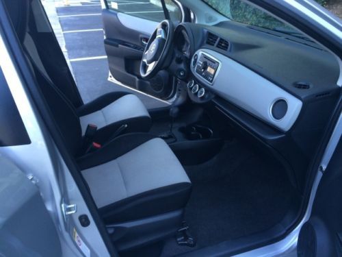 Clean title! Automatic! Fuel efficent! Silver! Great condition!, US $12,599.00, image 13