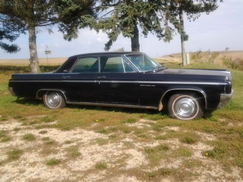 Oldsmobile super 88   1963  4door