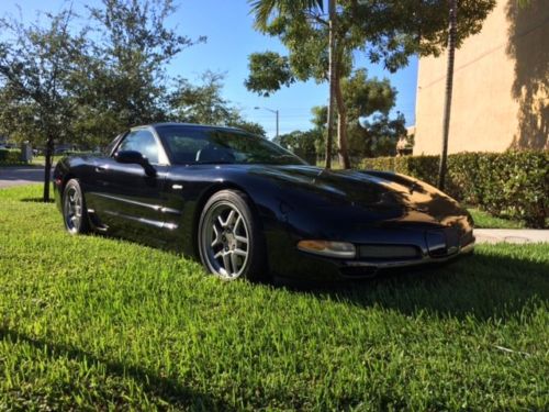 2004 chevrolet corvette z06 coupe 2-door 5.7l