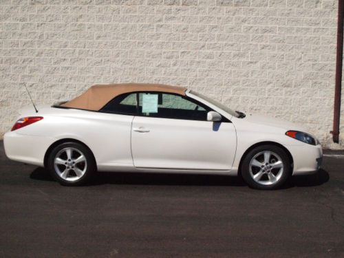 104179 miles Convertible leatehr seats AM FM CD Cassette, image 3