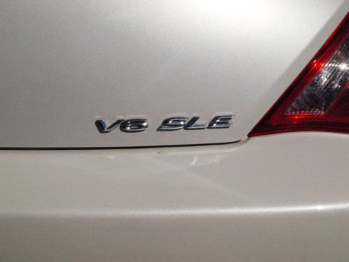 104179 miles Convertible leatehr seats AM FM CD Cassette, image 16