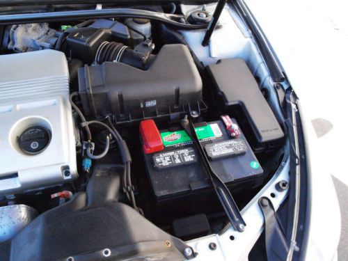 104179 miles Convertible leatehr seats AM FM CD Cassette, image 22