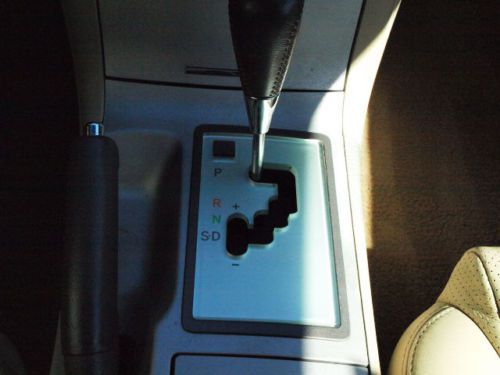 104179 miles Convertible leatehr seats AM FM CD Cassette, image 40