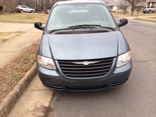 2006 Chrysler Town and Country Mini Van, US $4,295.00, image 4