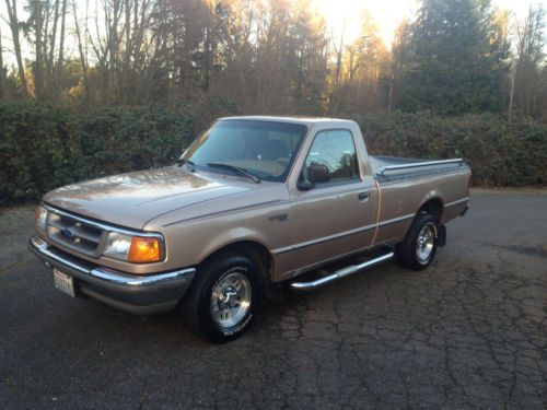 1996 ford ranger xlt low miles only 75,000 miles excellent condition