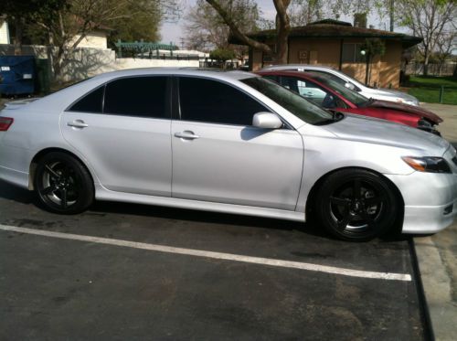 2007 toyota camry xle sedan 4-door 3.5l