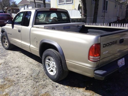 2002 dodge dakota sxt body free of rust