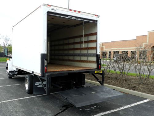 Chevrolet C4500 20' Box Truck Duramax Diesel Automatic Maxon Lift 1 OWNER, US $15,900.00, image 11