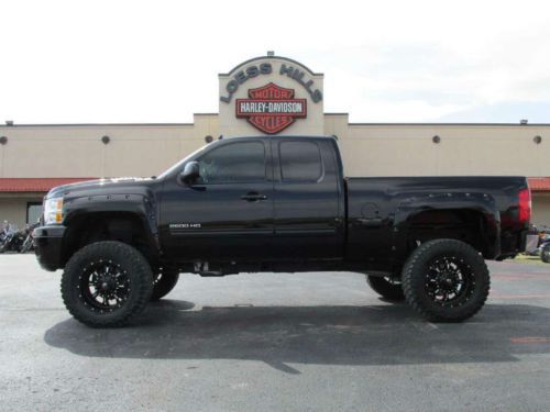 2013 chevrolet 2500hd 4x4 &#034;big lift&#034; 37&#034; tires flares  fox shocks trades welcome