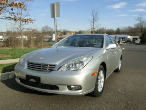 Beautiful 2002 lexus es 300