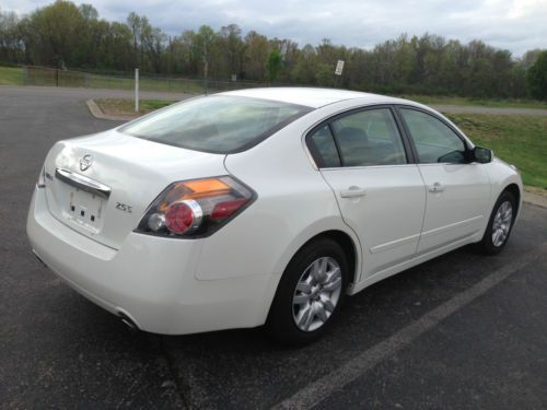 2012 nissan altima s sedan 4-door 2.5l