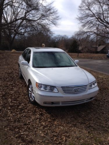 Hyundai:  azera limited 2008 3.8l v6 leather low miles