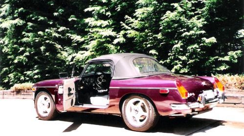 1974 MGB V8 Roadster, image 6