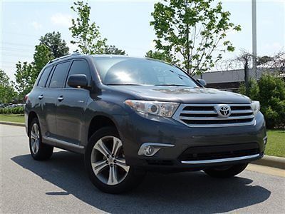 Fwd 4dr v6  limited low miles suv automatic gasoline 3.5l dohc 24-valve vvt-i ma