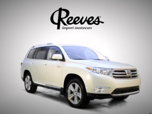 2013 toyota highlander low mileage 3.5l bluetooth sunroof third row seat