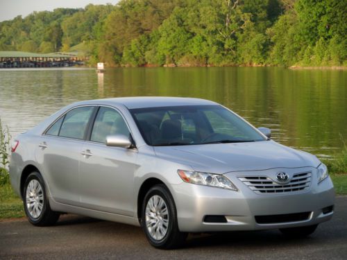 2008 Toyota Camry LE Sedan 4-Door 2.4L, US $9,300.00, image 2