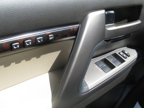 2011 Toyota Land Cruiser 4WD Navigation,Sunroof and DVD Player, US $54,900.00, image 17