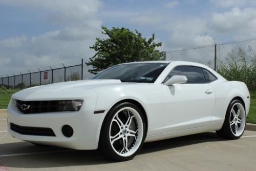 2012 chevrolet camaro , w.t. edition ,  $4000 spent on upgrades , stunning