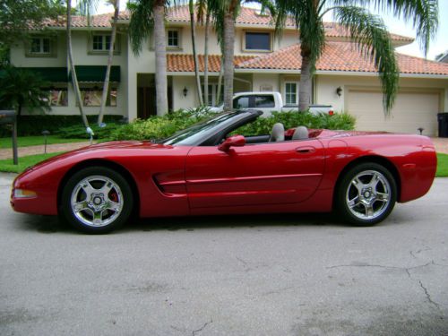 1999 conv. - only 1 of 673 - 6 spd / 8800 orig. mi - mag. red met. - brand new