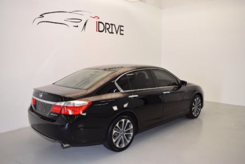 Sport Sedan CD ABS Brakes Air Conditioning Alloy Wheels AM/FM Radio Fog Lights, US $20,499.00, image 8