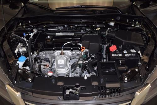 Sport Sedan CD ABS Brakes Air Conditioning Alloy Wheels AM/FM Radio Fog Lights, US $20,499.00, image 20