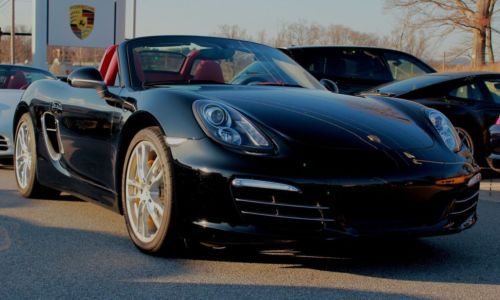 2013 porsche boxster convertible 2-door 2.7l, yellow ceramic brakes, red leather