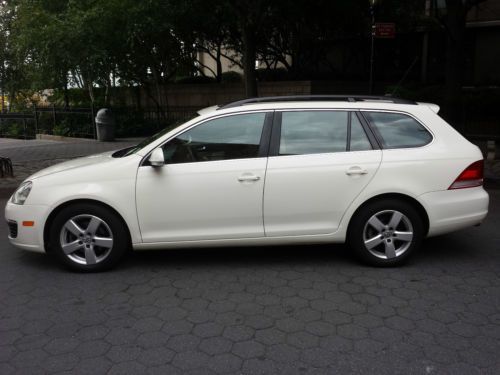 2009 Volkswagen Jetta SE SportWagen wagon ONE Owner CLEAN Carfax 2007 2008 2010, image 4