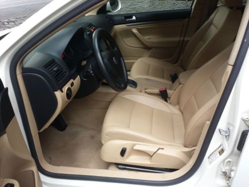 2009 Volkswagen Jetta SE SportWagen wagon ONE Owner CLEAN Carfax 2007 2008 2010, image 19