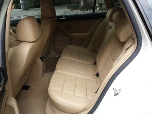 2009 Volkswagen Jetta SE SportWagen wagon ONE Owner CLEAN Carfax 2007 2008 2010, image 21