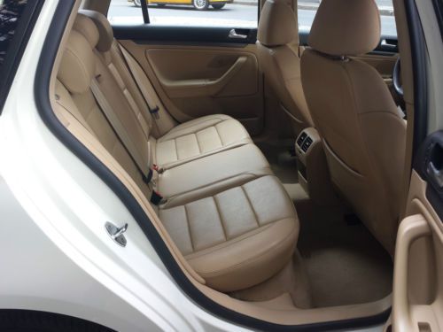 2009 Volkswagen Jetta SE SportWagen wagon ONE Owner CLEAN Carfax 2007 2008 2010, image 23