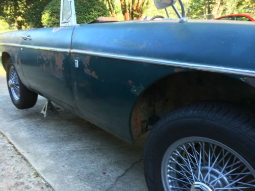 1971 mgb roadster, image 2