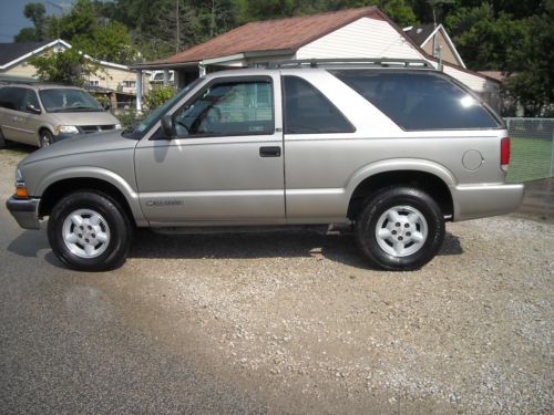 2000 s-10 blazer 2 door