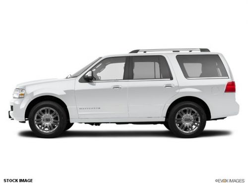 2014 lincoln navigator base